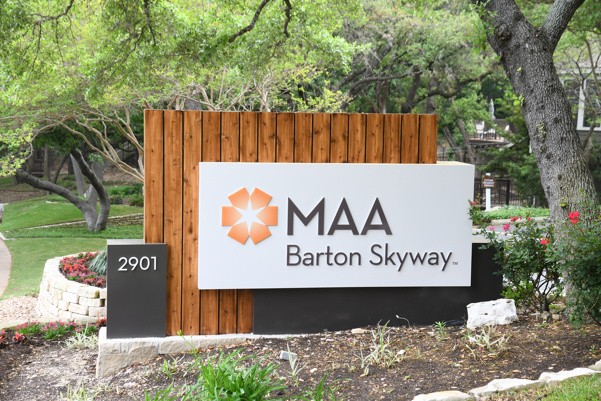 Austin Signage Raw Options | Ruck Photography